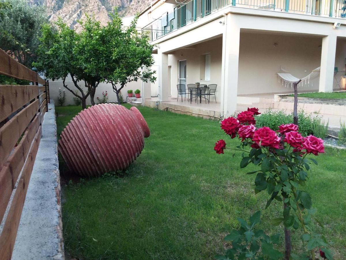 Thalassa Almyros Apartments Verga Kalamata Exteriör bild