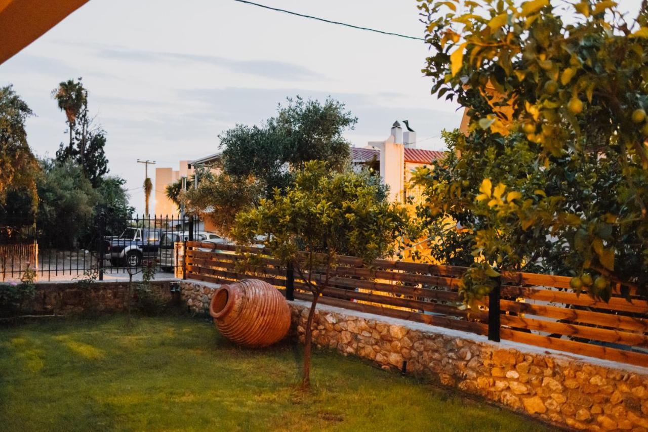 Thalassa Almyros Apartments Verga Kalamata Exteriör bild